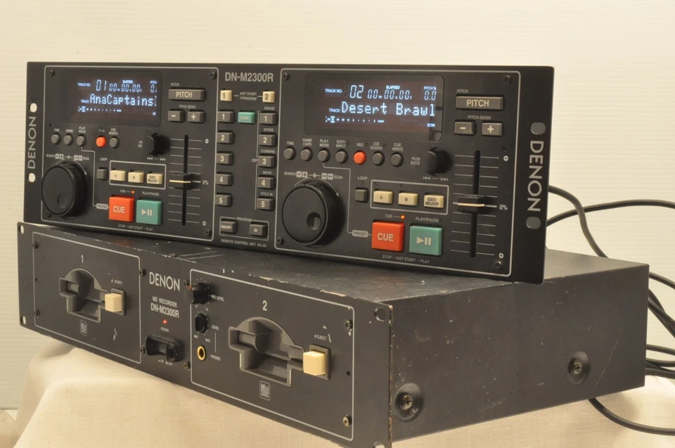 RARE Denon DN-M2300R Professional Dual Minidisc Player Recorder (TEST SEE VIDEO) - Image 3 of 4