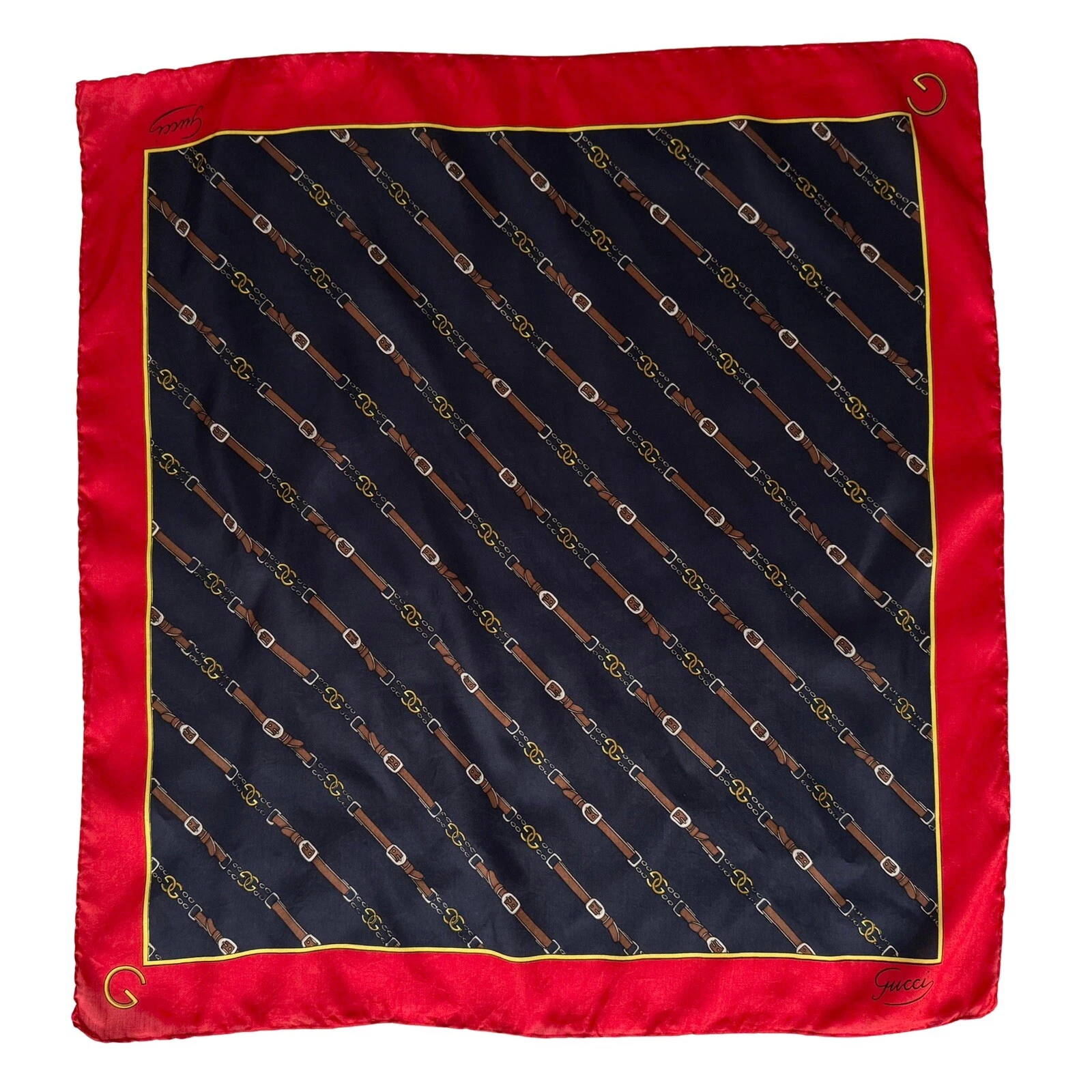 Foulard vintage Gucci en soie rouge bleu logo GG