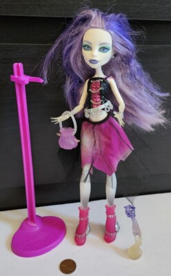 Monster High Rare Spectra Vondergeist Doll With Bag, Spectra Stand -First  Wave
