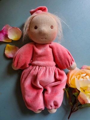 Rosa Waldorf Kuschel Samt Babypuppe alle natürlichen Materialien Handarbeit 