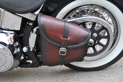 harley davidson softail swingarm bolsa