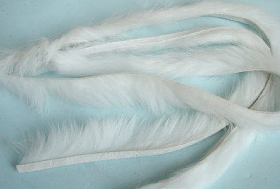 PECHETRUITE 3 x MICRO 2mm BANDE de LAPIN BLANC montage mouche peche peau zonker strip