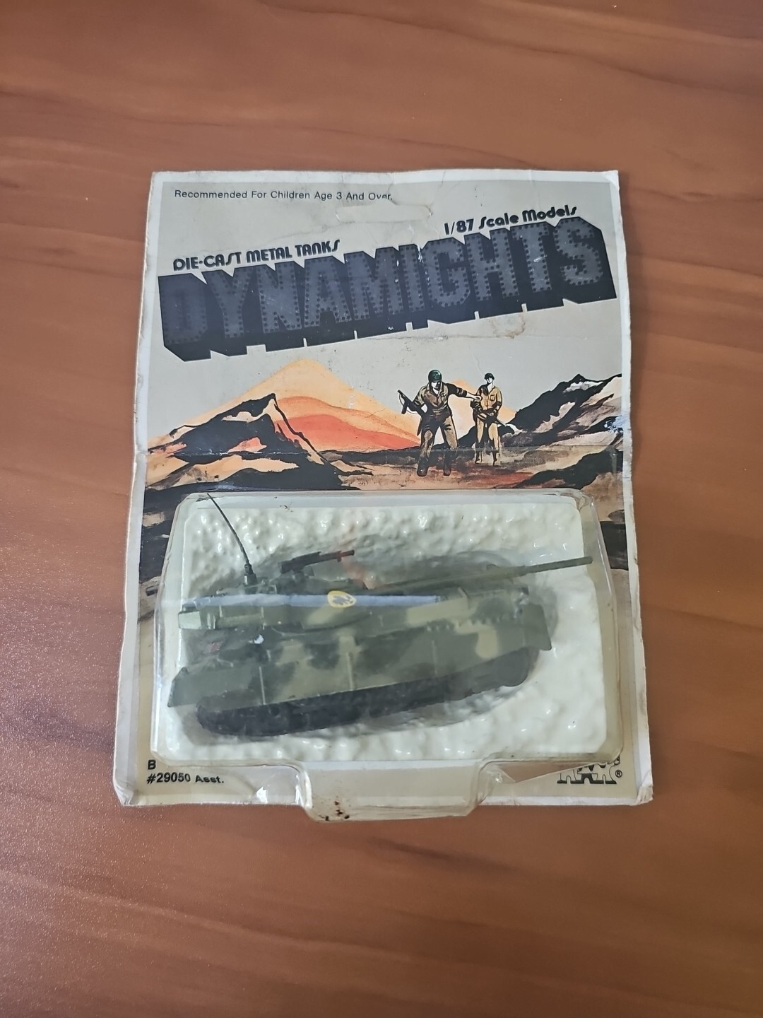 Zee Toys Dynamights British Chieftain Tank.  Sealed Package, 1978