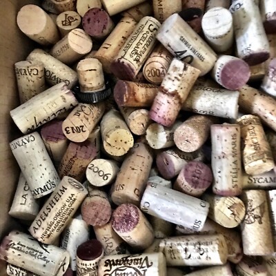 300 Used Wine Corks FREE SHIPPING no Champagne or synthetic cork Christmas GIFTS