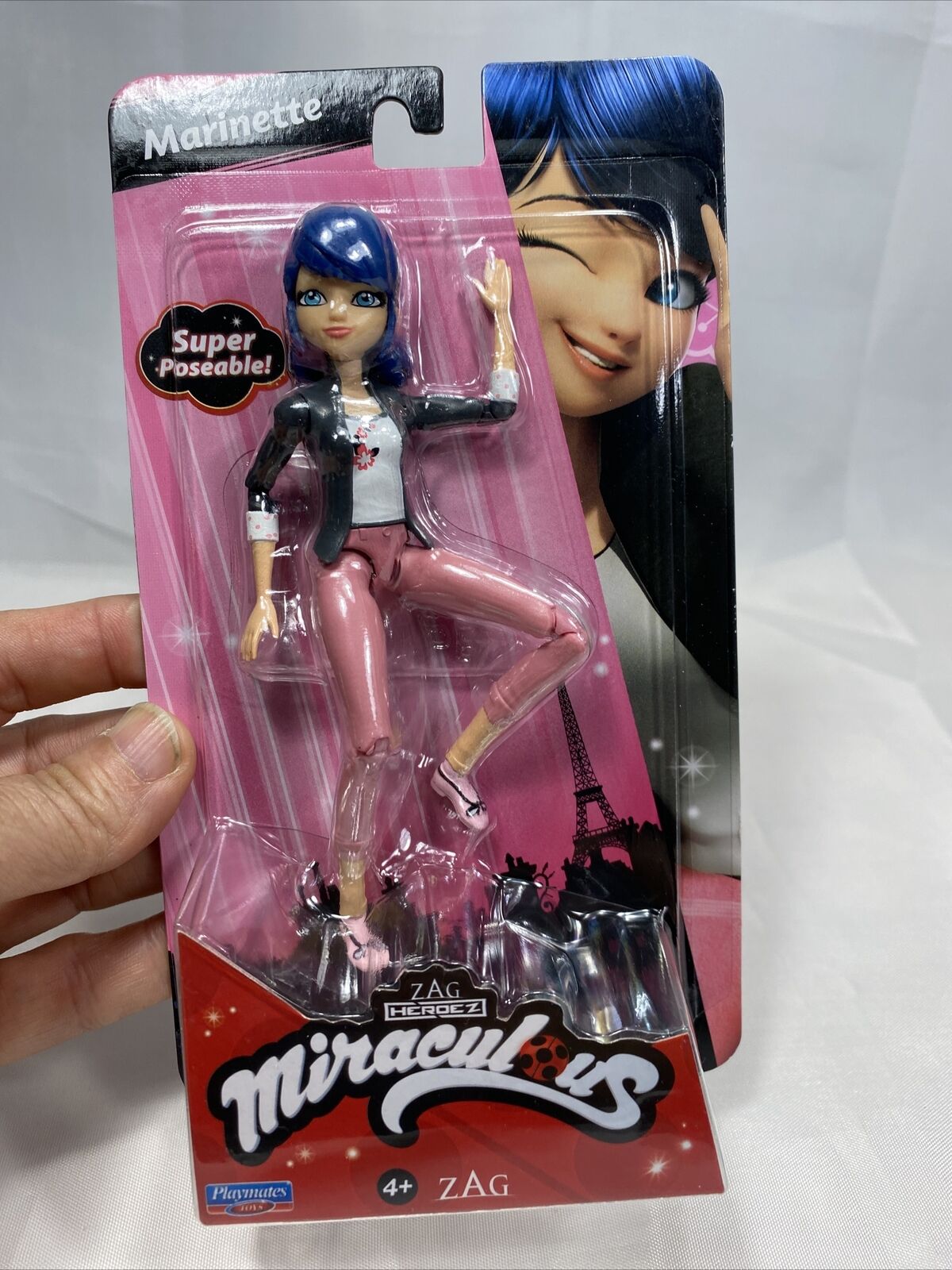 Figurine Miraculous : Ladybug Tyrolienne