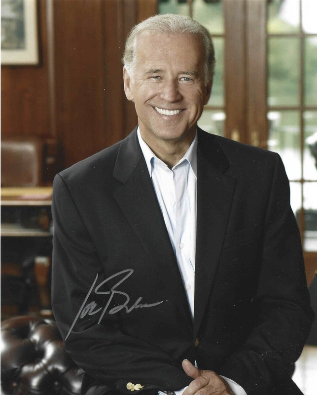 JOE BIDEN - President of the United States (2021-2025) - Autograph Photo