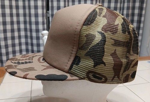 Vintage Designer Award Cap Snapback Trucker Hat Foam ,camo,hunting - Picture 1 of 4
