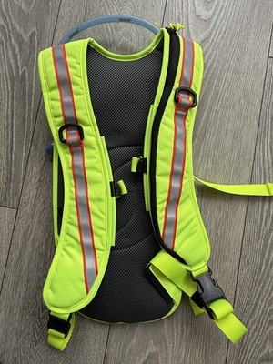 Source I-Viz Firefly Neon Lime 2 Liter 70ox Trinkweste 70161136502