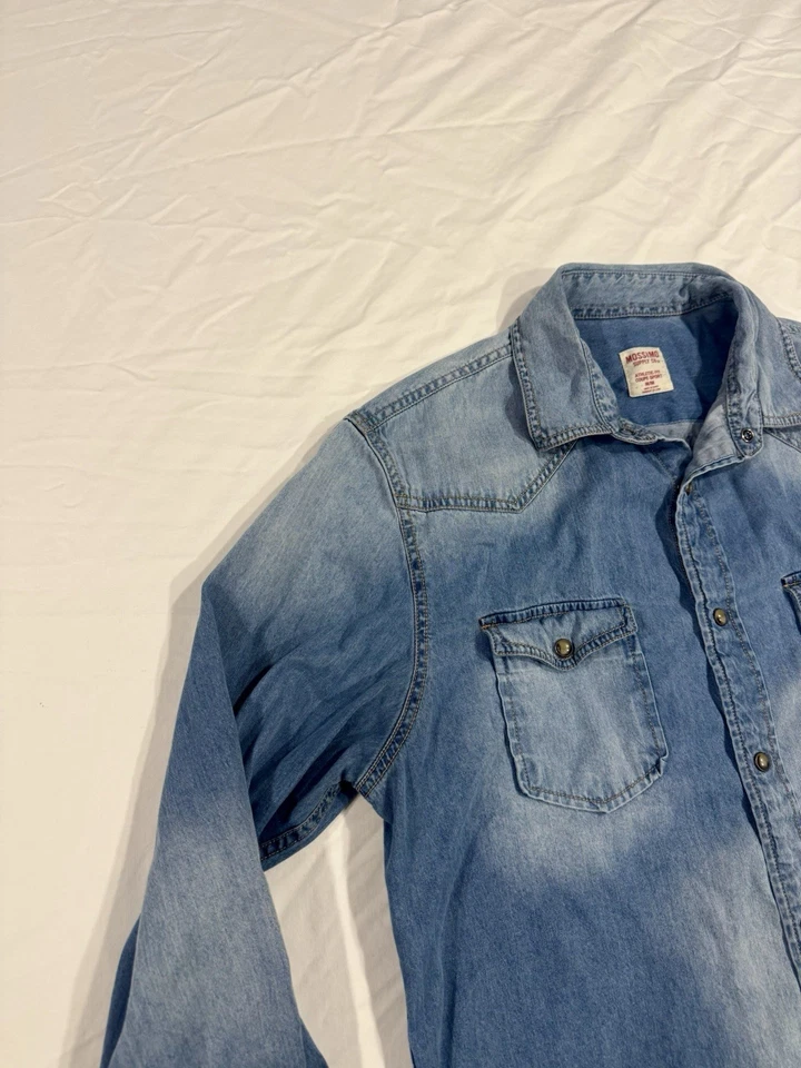 Mossimo Supply Co Para hombres Camisa Vaquera Occidental Mediana Denim Perla A Presión Rodeo Desteñida Foto 4 de 4