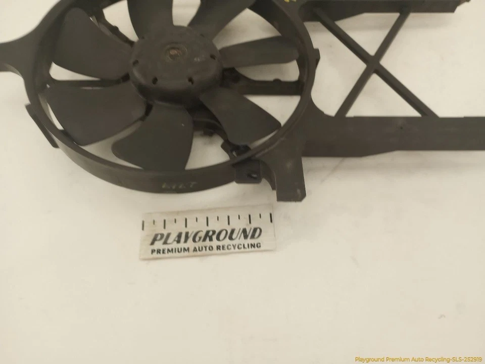 Conjunto de ventilador de radiador Nissan Xterra 4.0L 6 cilindros compatível com 2007-2015 07 - Imagem 2 de 4