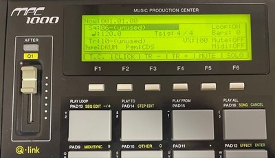 Akai MPC1000 BK Sampler Sequencer Drum Machine Black Tested from
