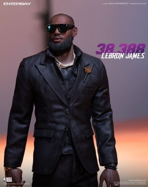 Original ENTERBAY LeBron James 4.0 1 6 Action Figure RM-1090 Original ENTERBAY LeBron James 4.0 1 6 Action Figure RM-1090