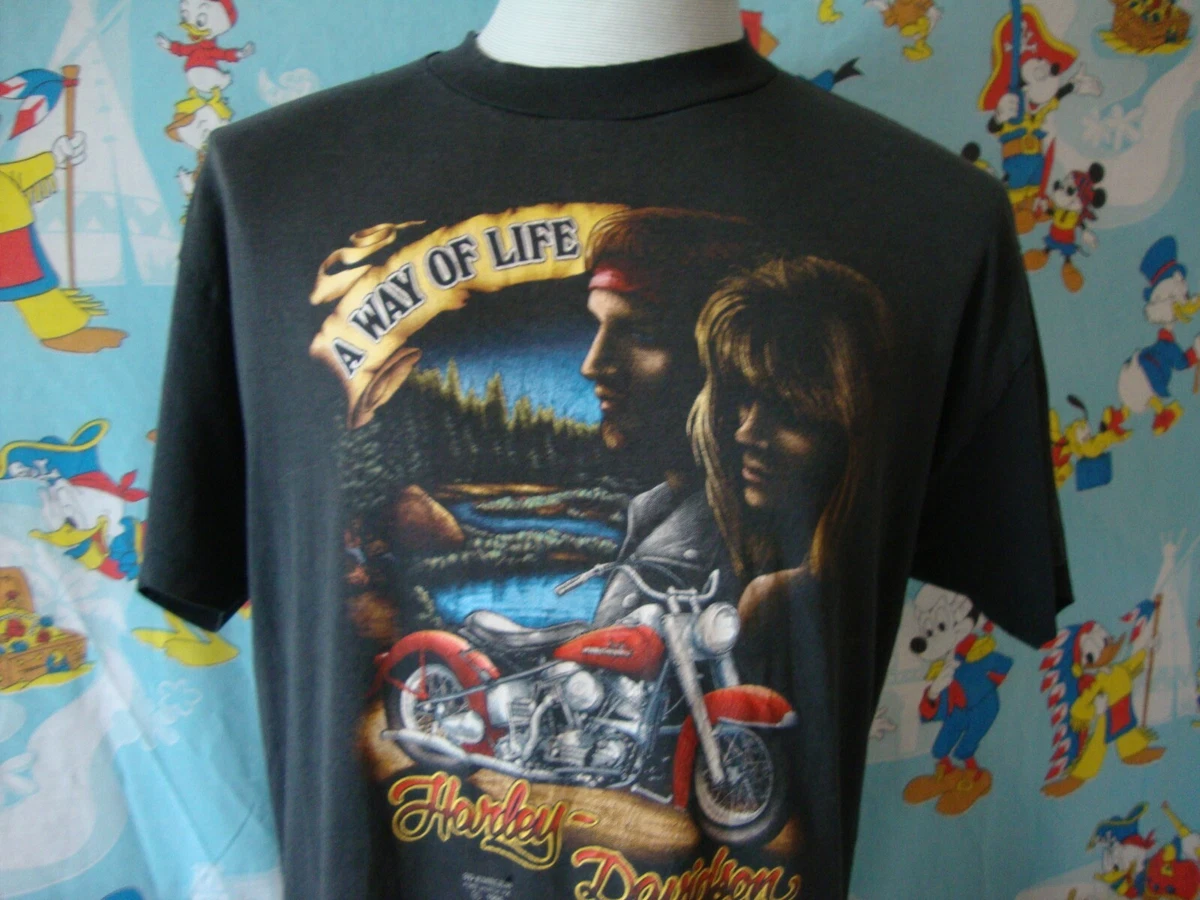 Vintage 90 s Harley Davidson 3D Emblem 1990 A Way Of Life T Shirt
