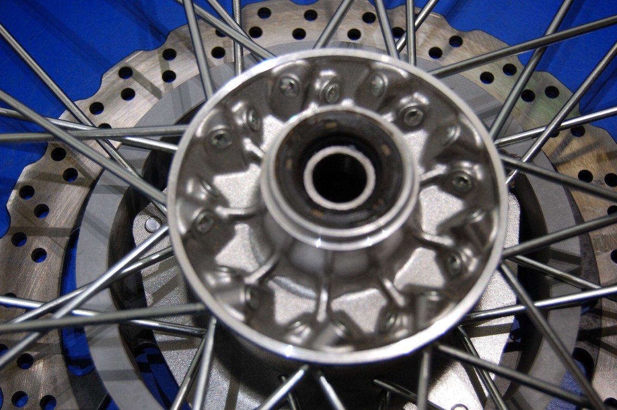 Veruページ 2023 17-24 VERSYS-X 300 KLE300 ABS OEM NEW FRONT WHEEL