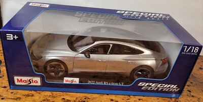 Maisto Special Edition 2022 Audi RS e-tron GT Diecast 1:18 Model Car-Silver NIB