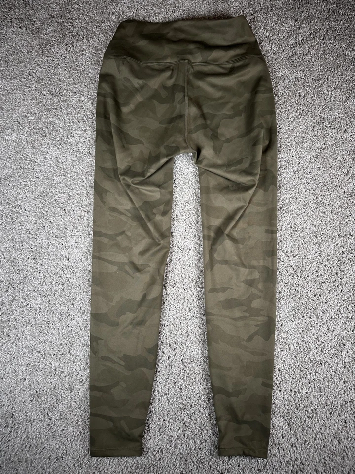 Women's Camo Leggings Size S Green Stretch High Rise Athletic Athleisure - Imagem 2 de 4