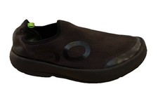 OOFOS OOmg Men s Size 9 Black Comfort Recovery Support Slip-on Shoes.
