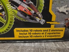 *retired 2007 damaged box LEGO EXO-FORCE 8108 MOBILE DEVASTATOR Technic