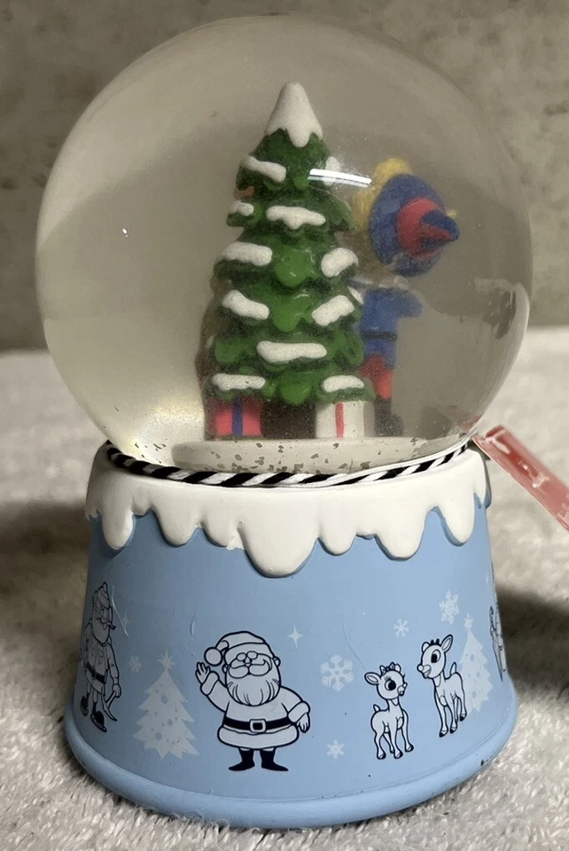 Новый с ценниками музыкальный снежный шар Hallmark Rudolph the Red-Nosed Reindeer снят с производства без коробки - Изображение 4 из 4