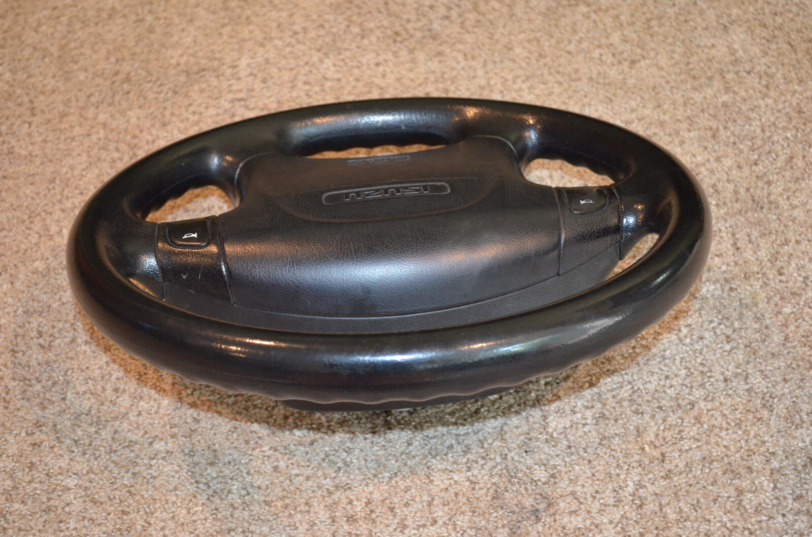 1998 1999 2000 2001 2002 ISUZU TROOPER STEERING HORN PAD WHEEL