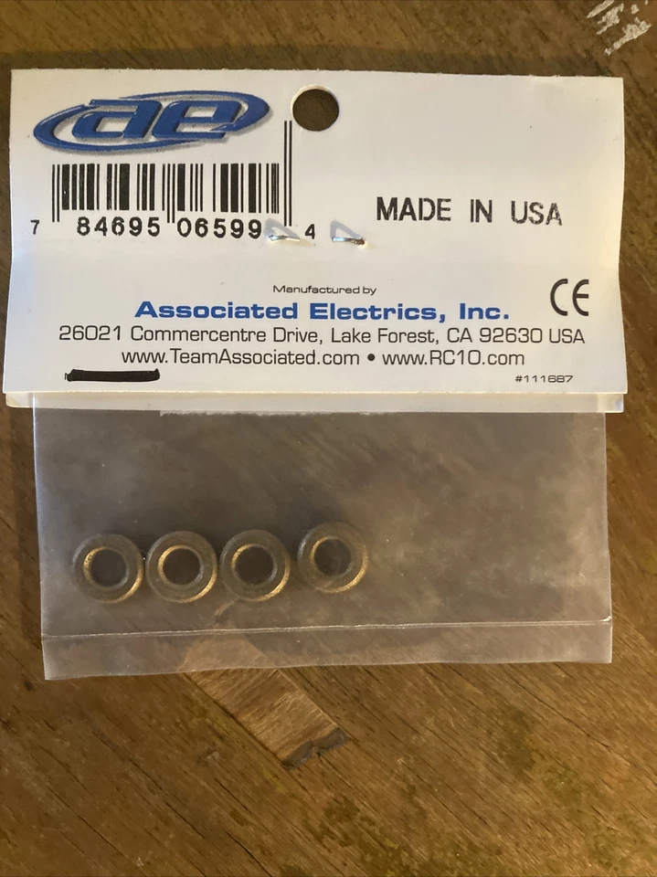 Team Associated 6599 Bushings 3/16 x 3/8 NOS NIP - Image 2 of 2