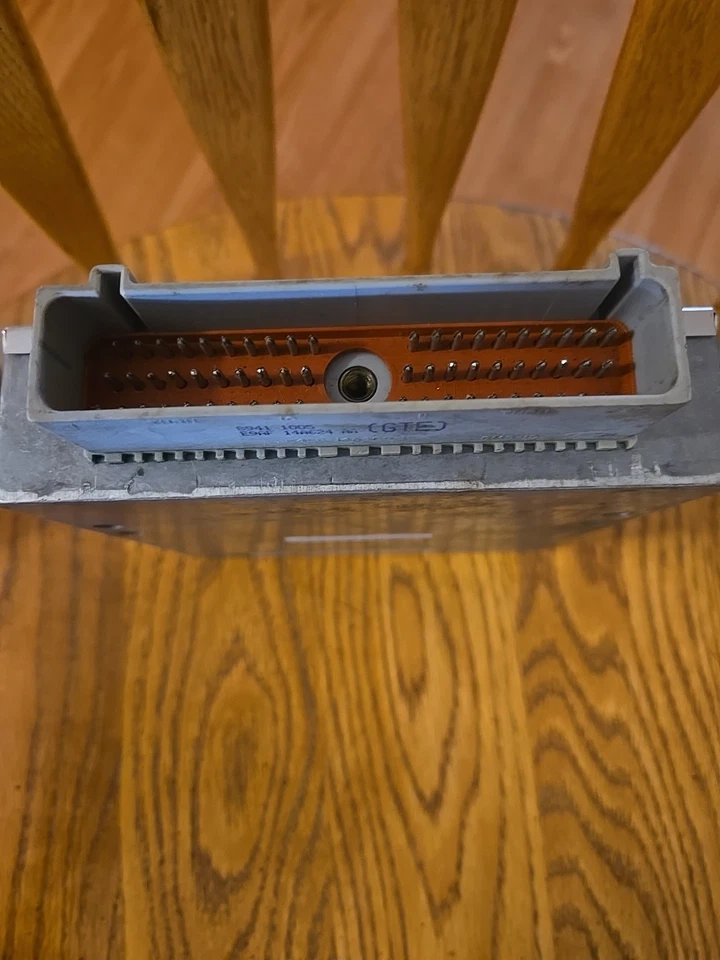 Módulo PCM Ford F1PF-11A650-GA Ford principios de los 90. Remanufacturado Foto 4 de 4