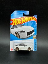 Hot Wheels New For 2022 Factory Fresh Series #124 Nissan Z PROTO White B2