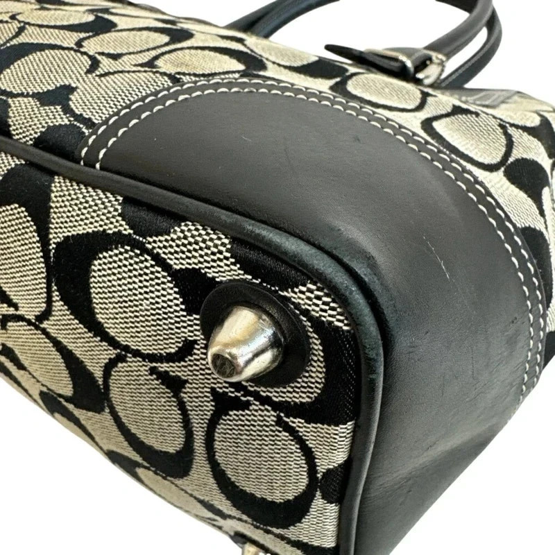 Coach Vintage Signature Jacquard Canvas Leather Shoulder Bag image 4
