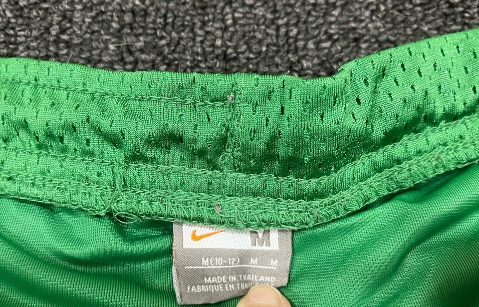 Nike Boys Youth Green White Striped Shorts Elastic Waist Size: M (10-12) - Image 3 of 4