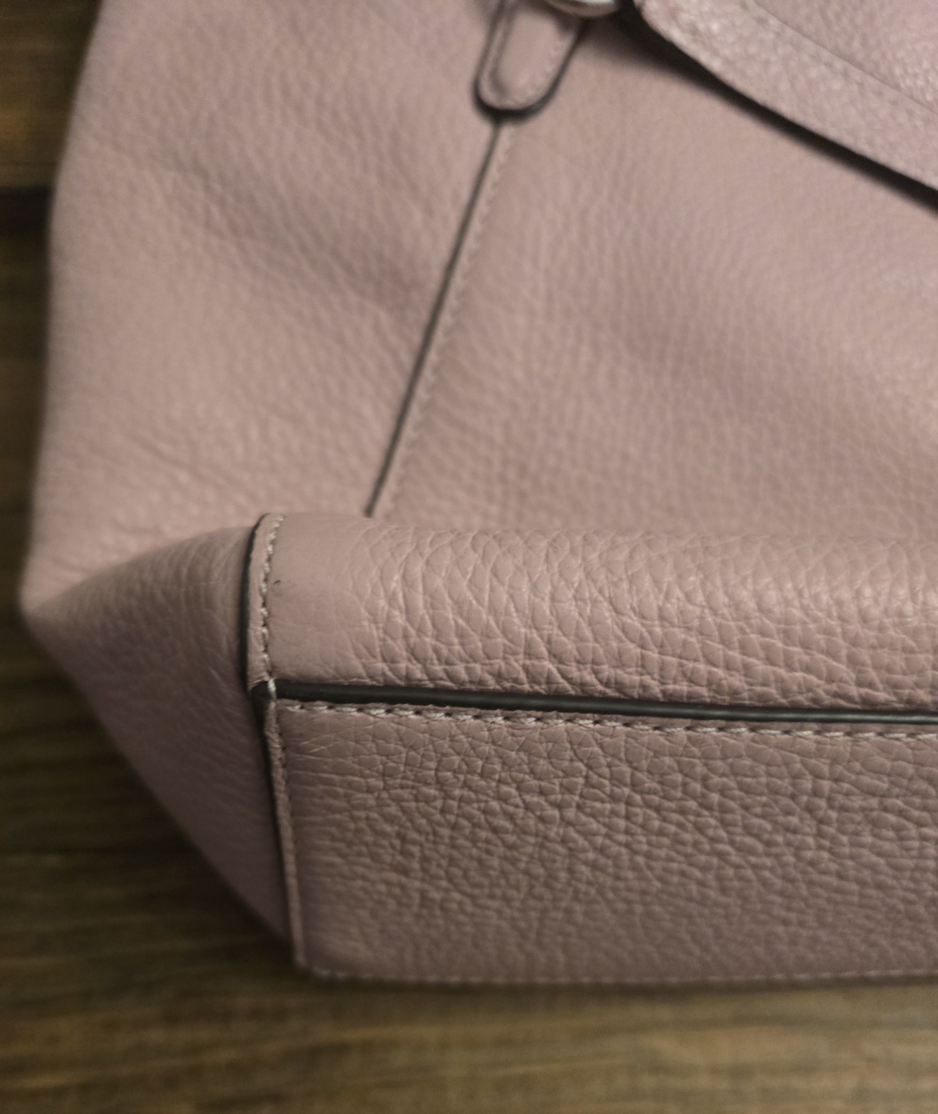 COACH Small F28993 Pebble Leather Hand Bag Purse Light Pink Nice image 10