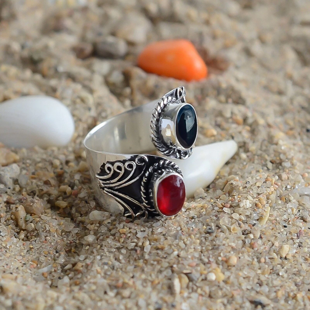 Onyx and 2025 garnet ring