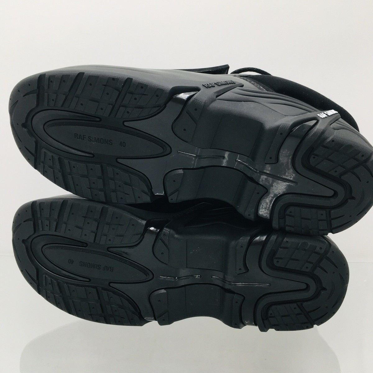 Raf Simons (RUNNER) Antei-Black/ Off White Size EU 40 M | eBay Raf Simons (RUNNER) Antei-Black/ Off White Size EU 40 M | eBay
