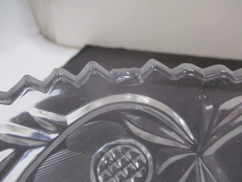 Vintage Sawtooth Edge Floral Design Clear Glass Bowl - Picture 3 of 6