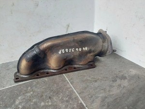 AUDI A4 8EC, B7 Auspuffkrümmer 3.00 Petrol 2004 31438883