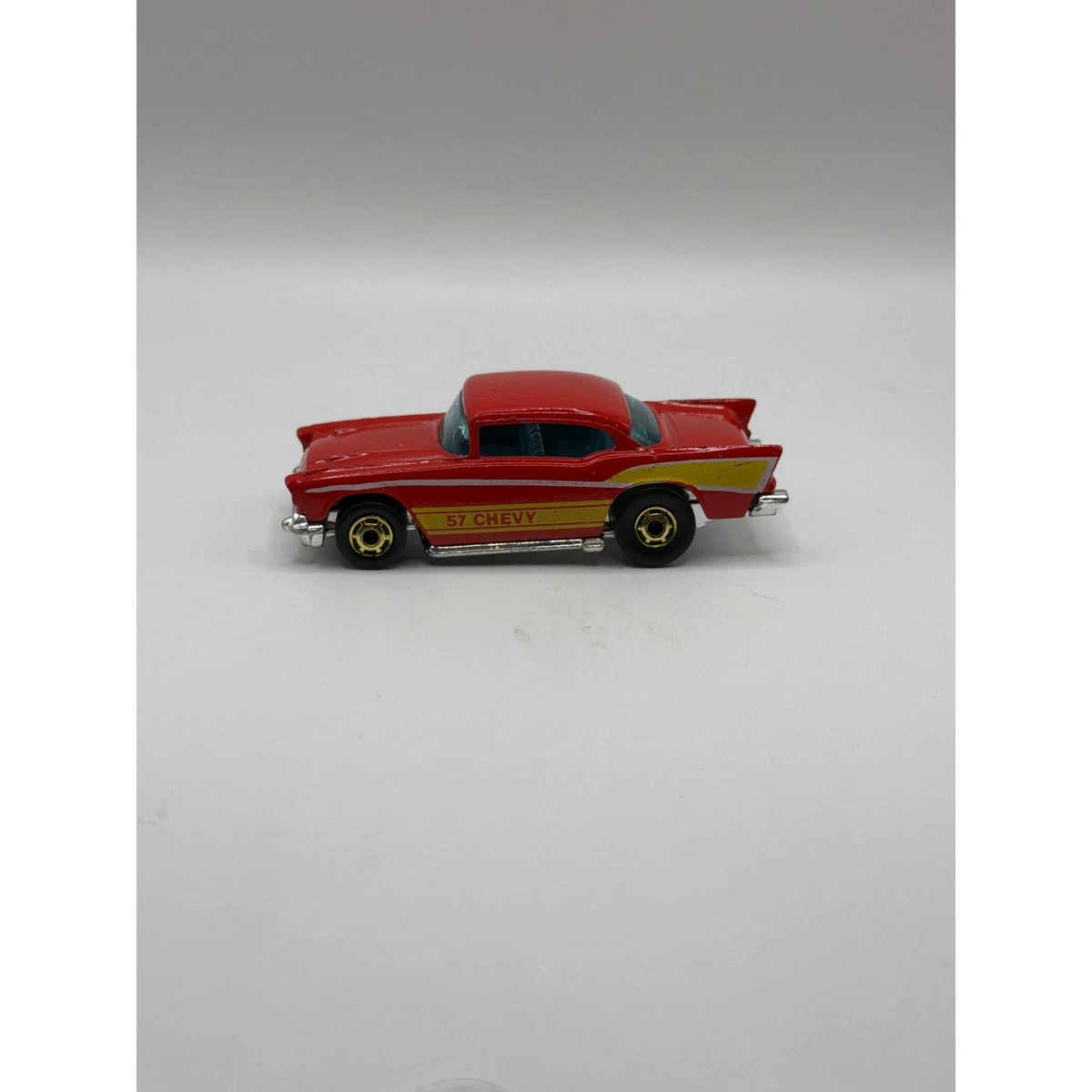 Hot Wheels Chevrolet 1957 Vehicle Year Vintage Manufacture Diecast
