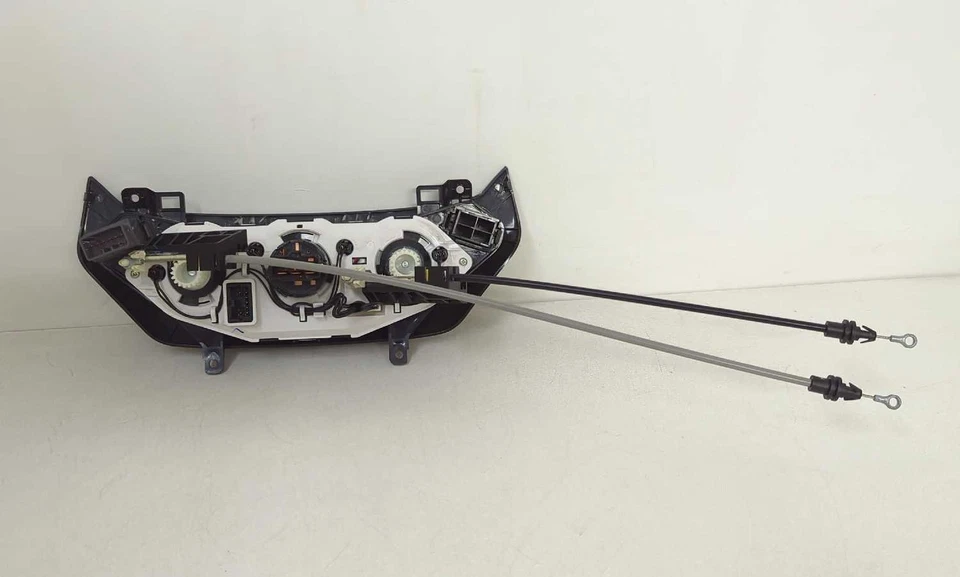 Nuevo OEM GM Calentador Aire AC HVAC Control 2007-2010 Pontiac G3 Wave 96650504 Interruptor Foto 4 de 4