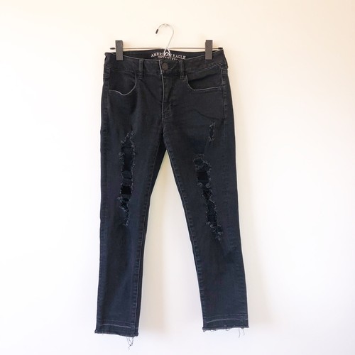 American Eagle Black Super Stretch 