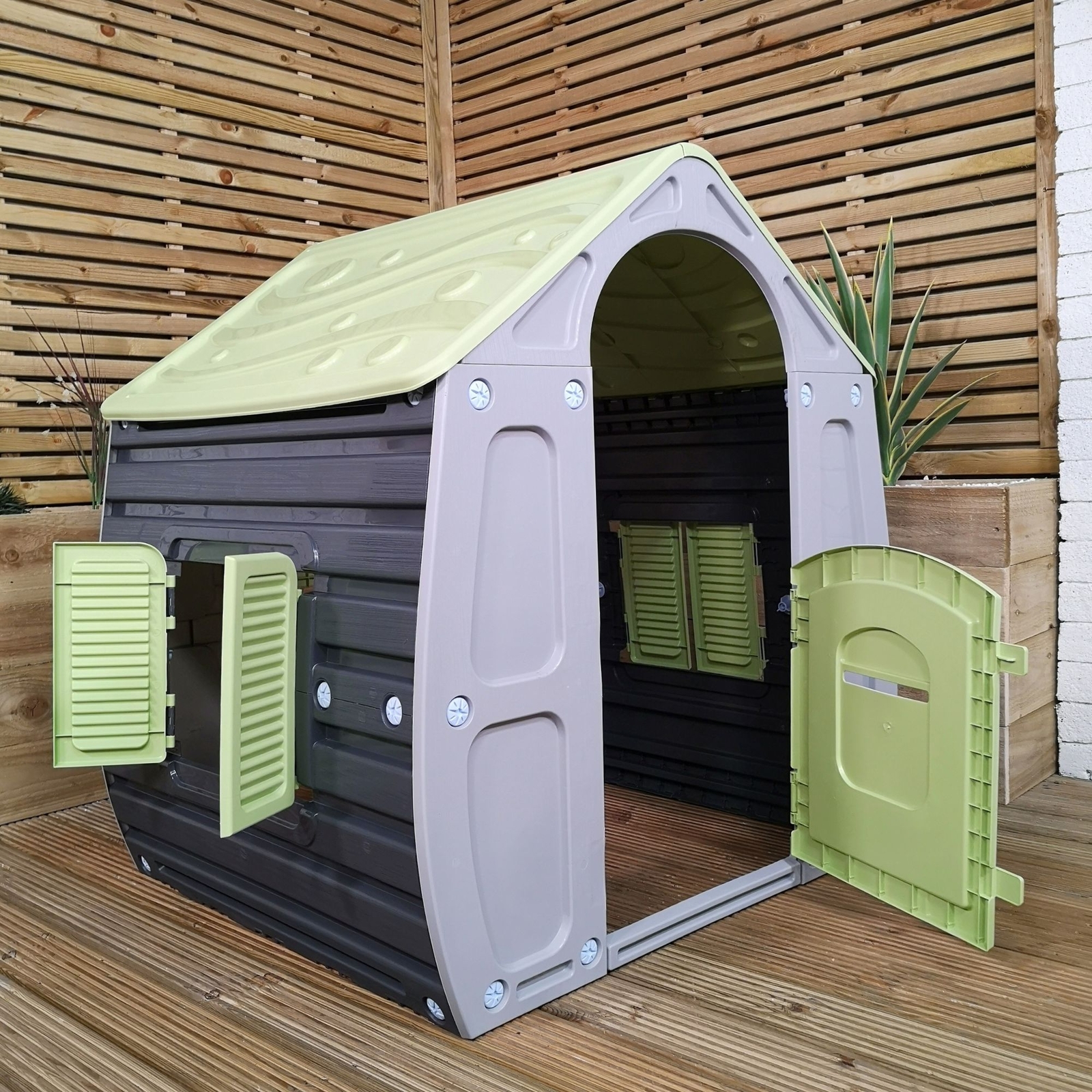 1.09m Classic Colour Kids Indoor Outdoor Plastic Wendy house Magical