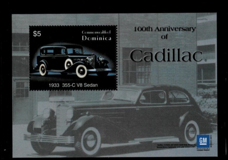 VINTAGE CLASSICS- Dominica 2003- Cadillac- Souvenir Stamp Sheet- Scott 2424- MNH
