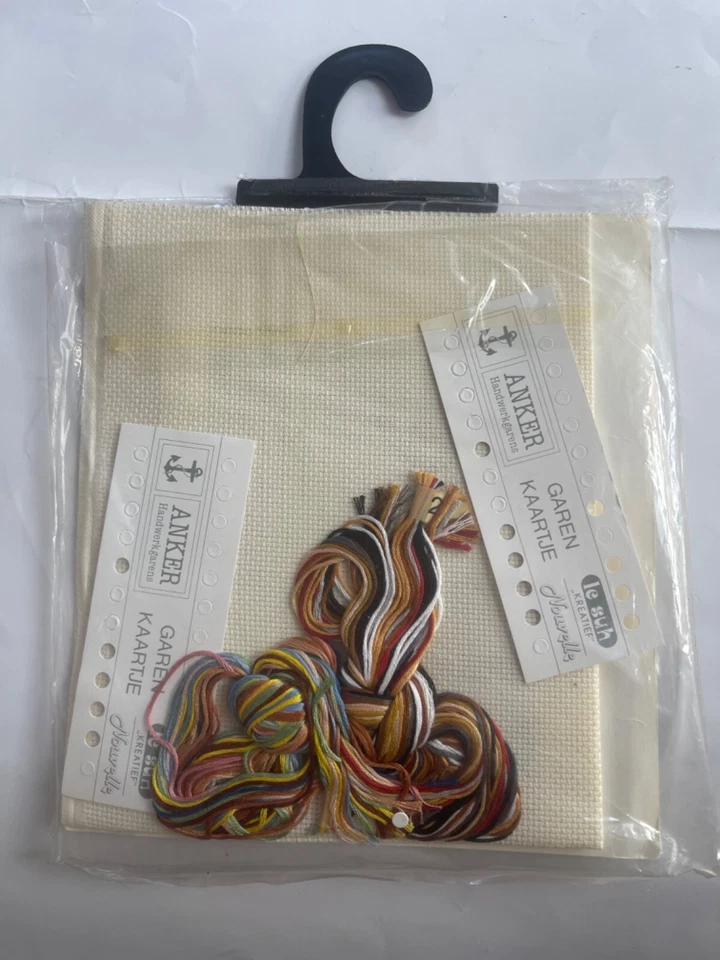 DMC Nouvelle Carina Cross Stitch Kit Garen Kaartje - Image 2 of 2