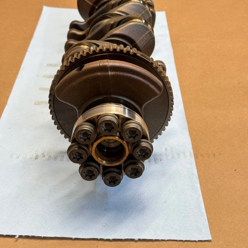 Manivela del cigüeñal del motor BMW E82 135I E90 E60 F01 E89 N54 8 pernos millas OEM Foto 3 de 4