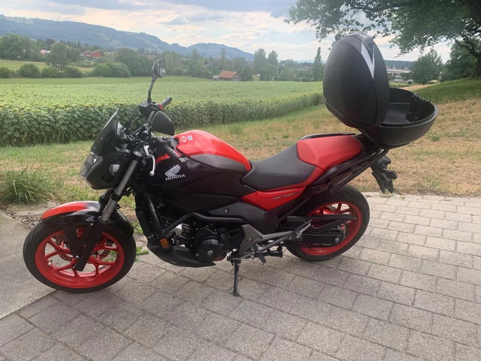 HONDA NC 750 SA ABS - Bild 2 von 4