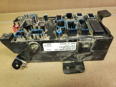 2006 Ford F250 Super Duty Fuse Junction BCM Box Relay 6C3T-14A067-BB  underhood