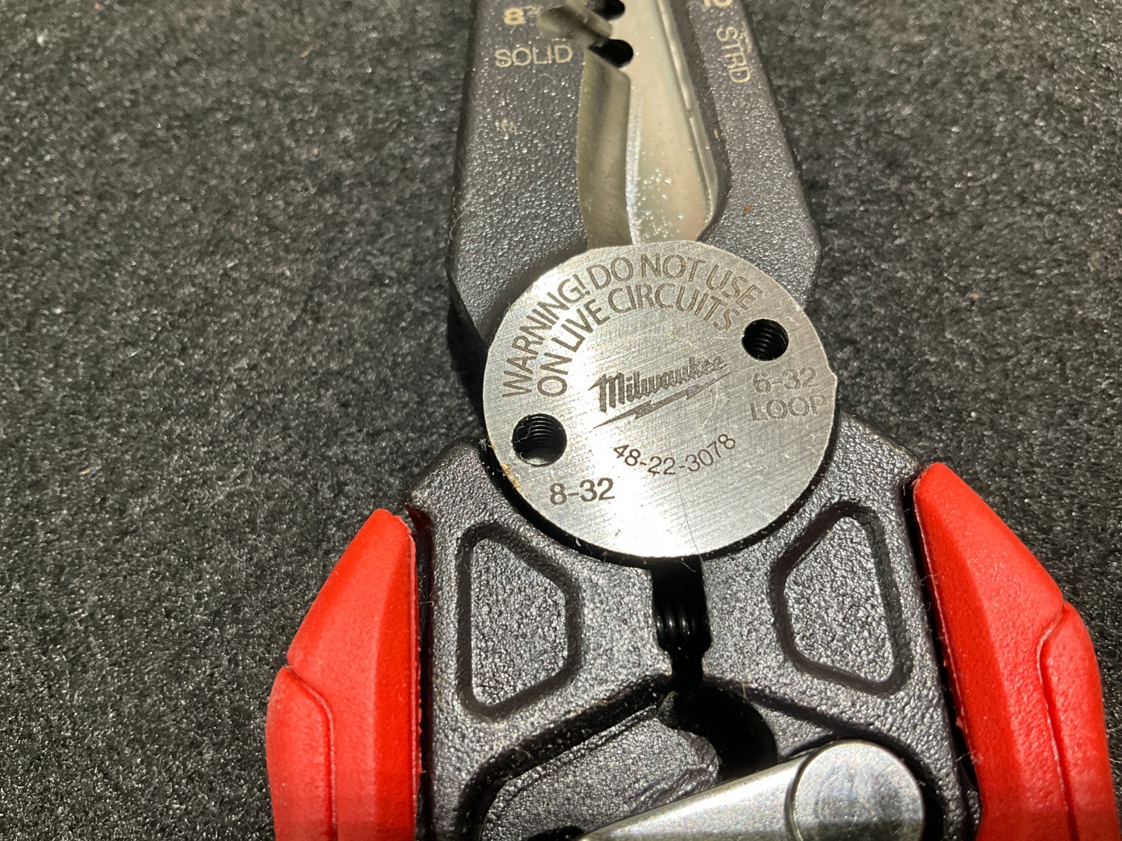 Milwaukee Tool 48-22-3078 7 in 1 High-Leverage Combination Pliers