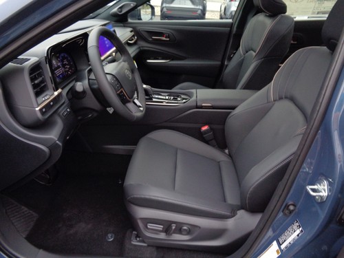 2026 Toyota Crown New 2026 Crown Hybrid All Wheel Drive Limited Loaded ...