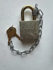 American Lock A5200GLWN Government Padlock. New In Box
