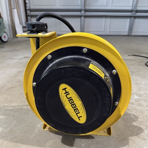 Hubbell HBL45123GF20 Heavy Duty Cord Reel 20A 125V