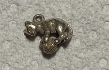 James Avery Retired 3d Cat With Yarn