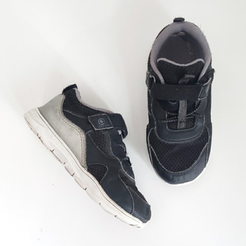 $45 Stride Rite 360 Gordo Athletic Sneaker Toddler 10