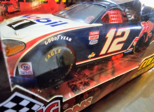 Jeremy Mayfield #12 Car 1/24 Collectors Series diecast 2001 - Picture 3 of 3